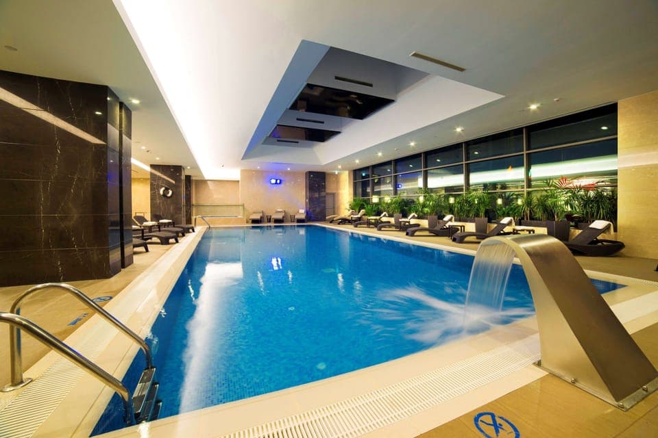 Indoor pool, open 8:00 AM to 10:00 PM, free cabanas, sun loungers
