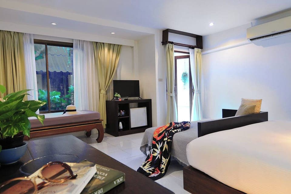 Superior Room, Beachfront | In-room safe, free WiFi, bed sheets