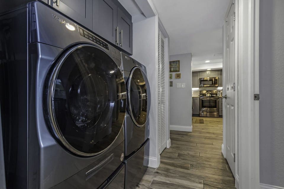 Washer & dryer in unit mean you can pack lighter!