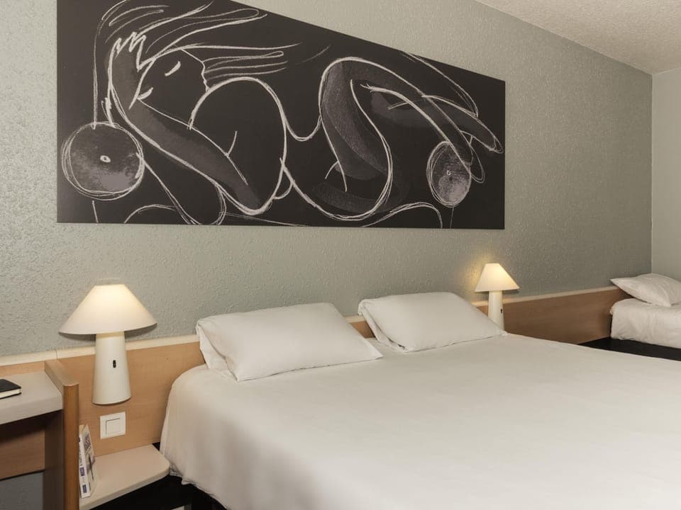 Standard Room, Multiple Beds | In-room safe, desk, blackout drapes, soundproofing