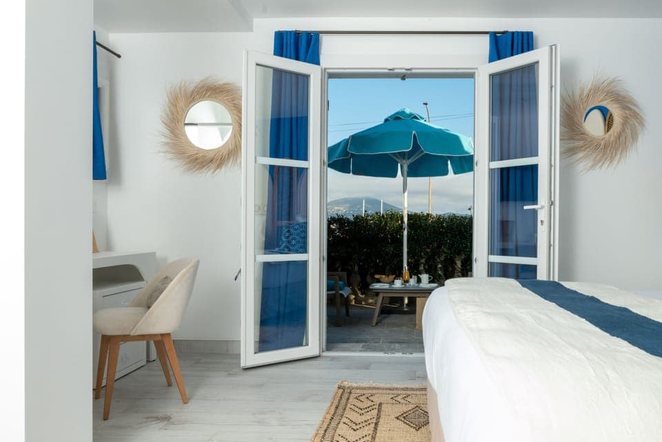 Panoramic Room | Terrace/patio