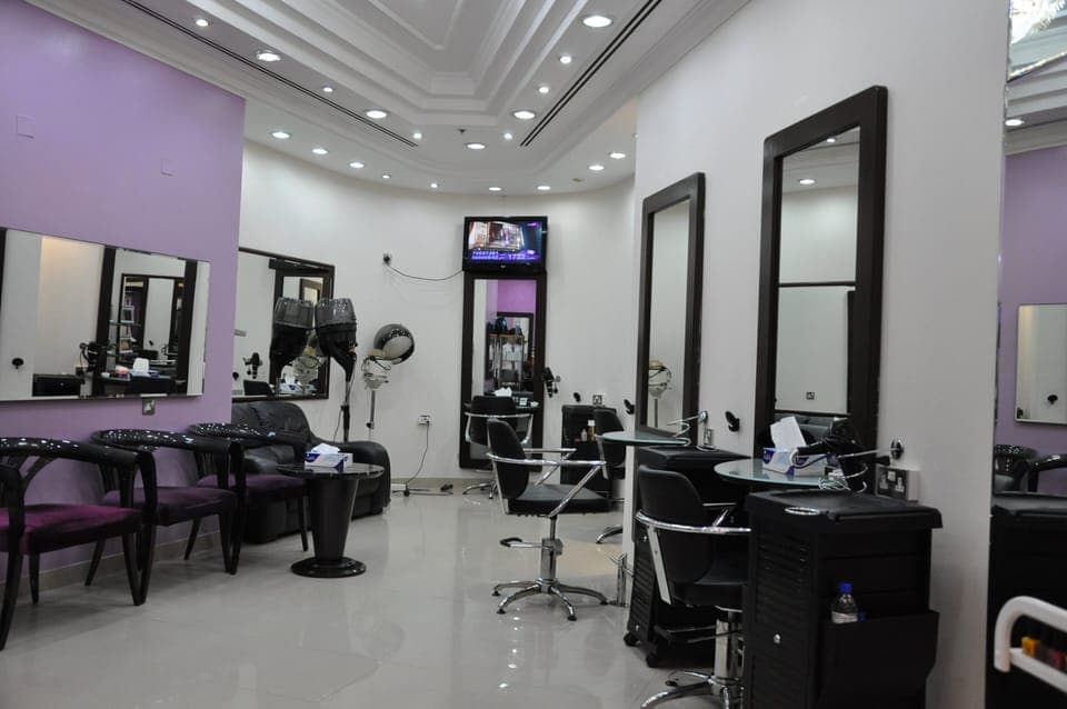 Hair salon