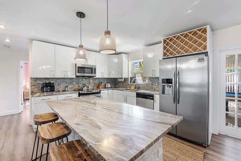 Large kitchen fully equipped for your stay