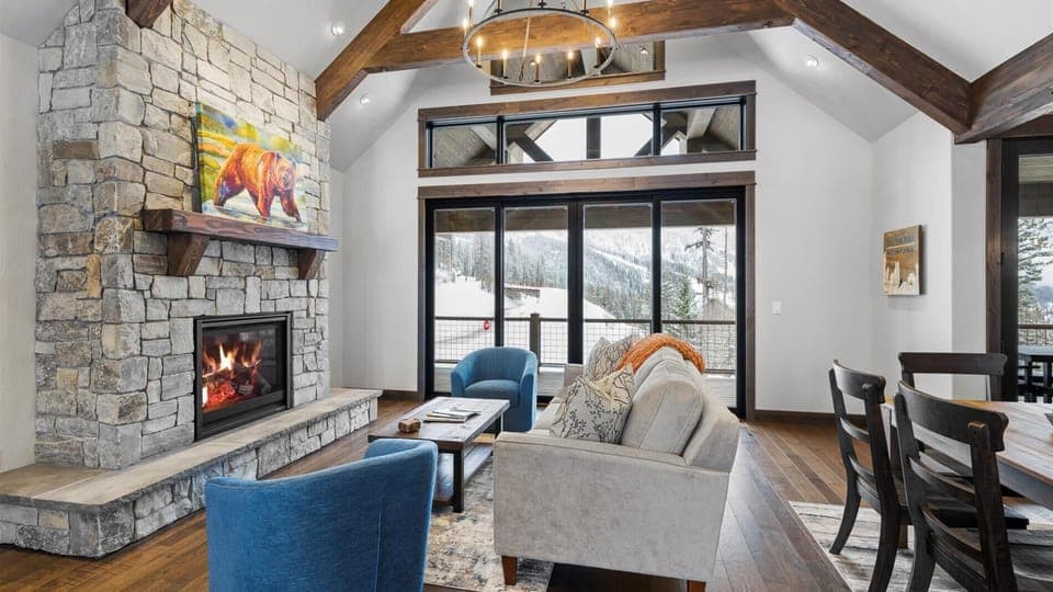 The Sunrise Ridge Chalet (6580)