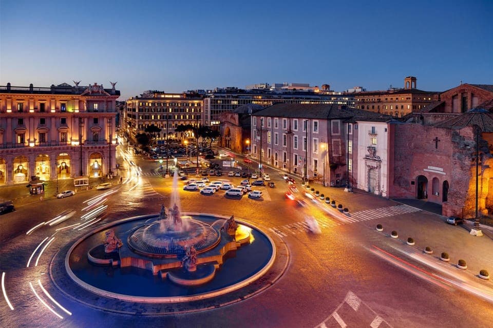 1 bedroom, premium bedding, in-room safe, individually decorated