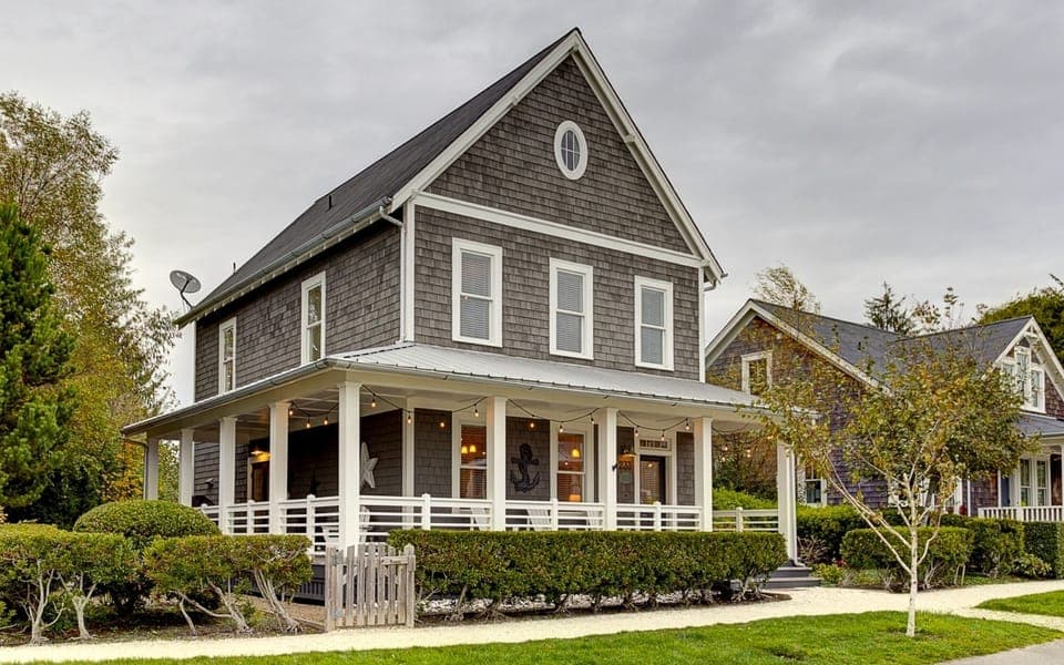 Welcome to Beaches-N-Cream