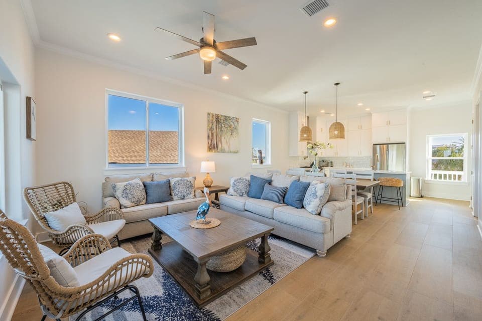 Open floor plan common area
