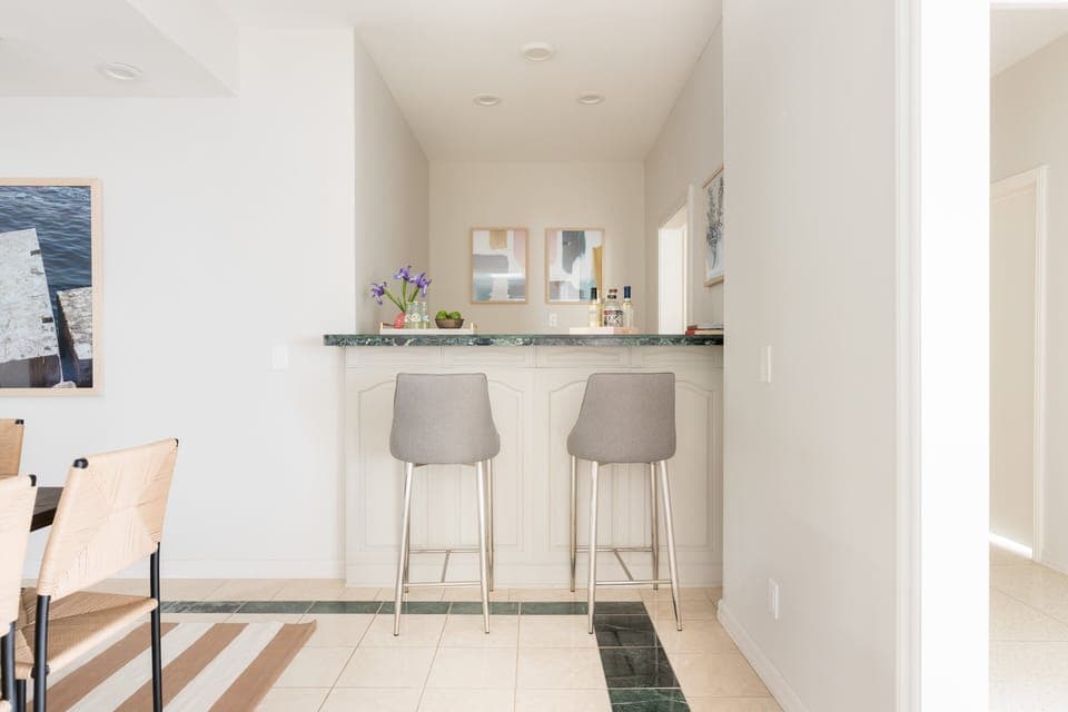 Mix up your favorite drink at the bar.