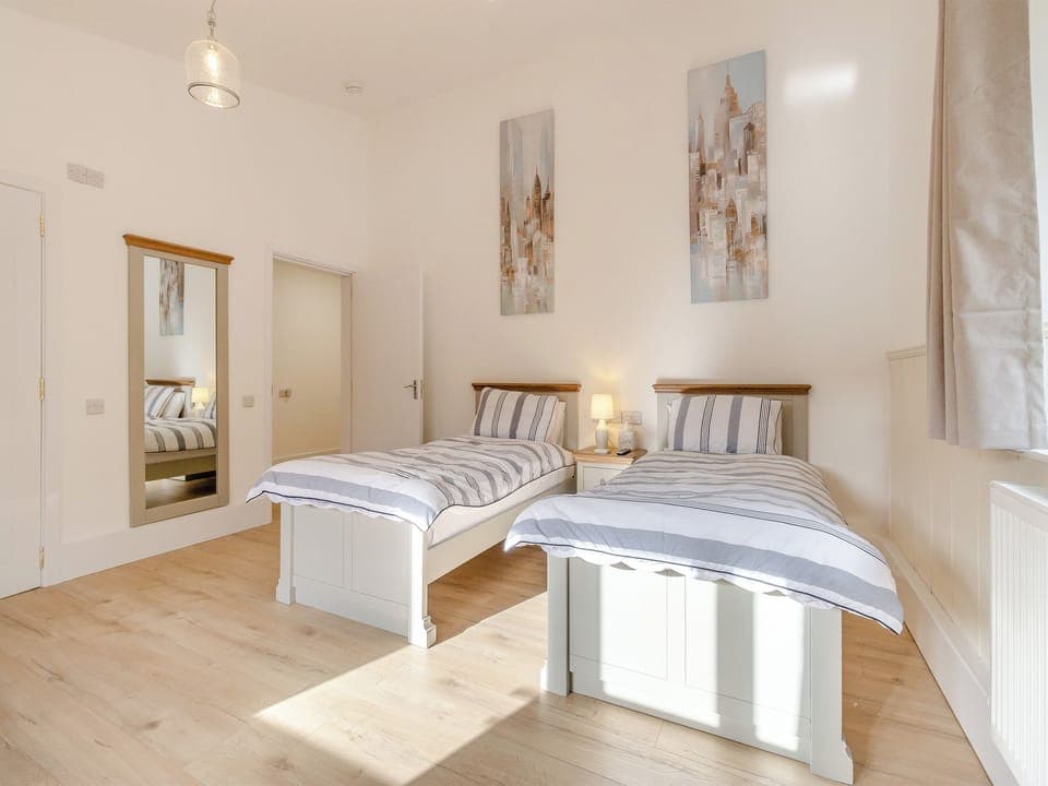 Twin bedroom | Lime Lodge - Mid Wales Lodges, Llandrindod Wells