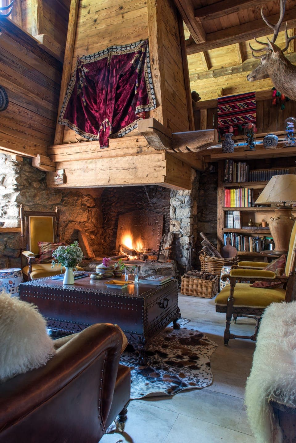 Deluxe Room | In-room safe, individually decorated, individually furnished