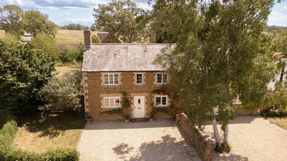 1 Manor Farm Cottage - StayCotswold