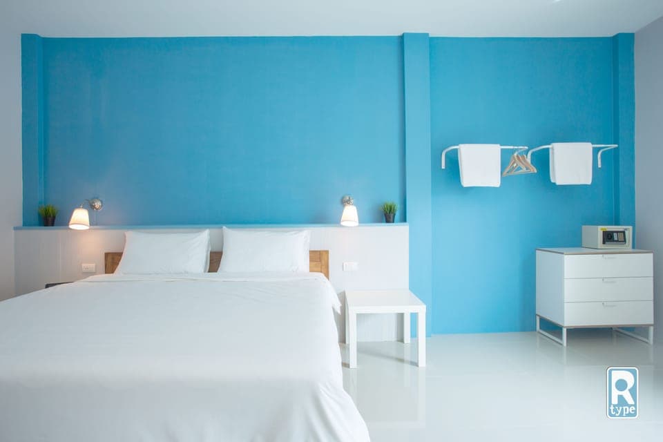 Standard Double Room | In-room safe, desk, free WiFi