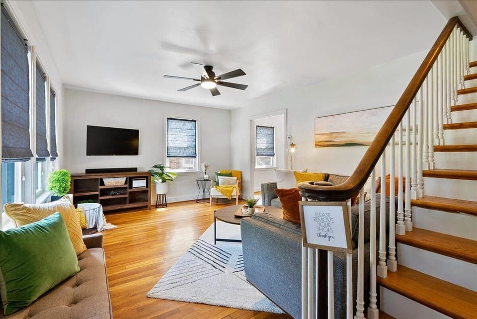 Open living area 