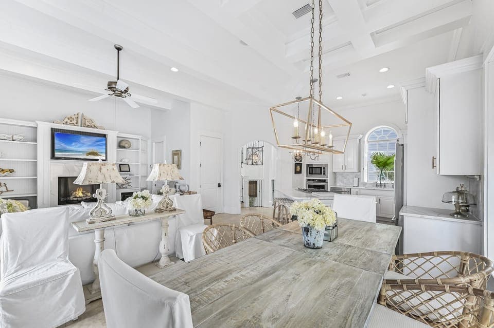 15 Mathis Cove - Inlet Beach - Second Floor - Open Concept Living/Dining/Kitchen Area