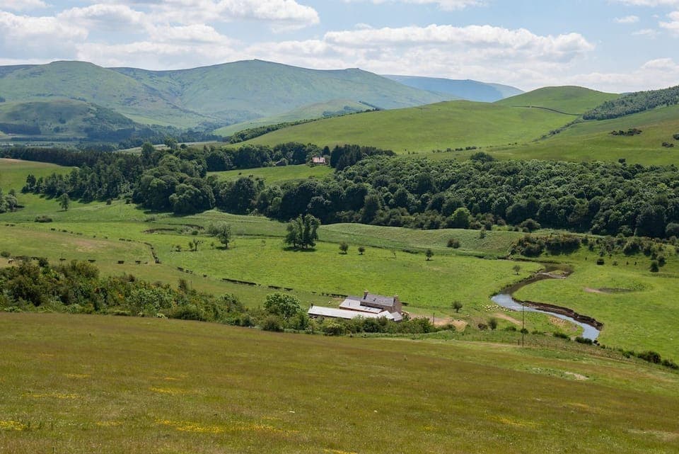 Housedon Haugh - beautiful location in the Reedsford Valley