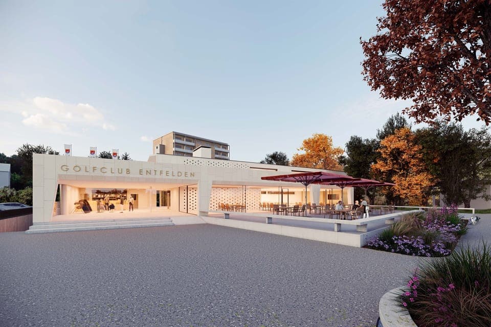 Breakfast and dinner served, international cuisine