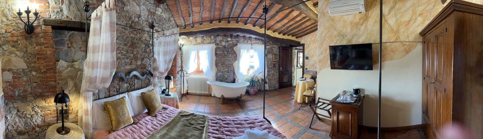 Premier Room | Egyptian cotton sheets, premium bedding, down comforters