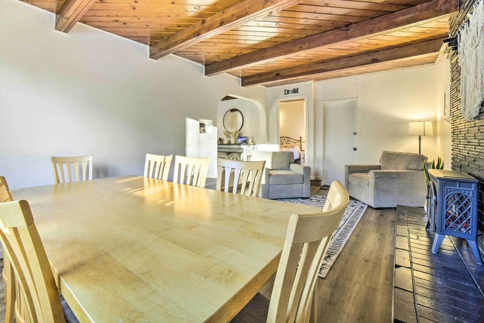 Dining Table | Dishware/Flatware Provided