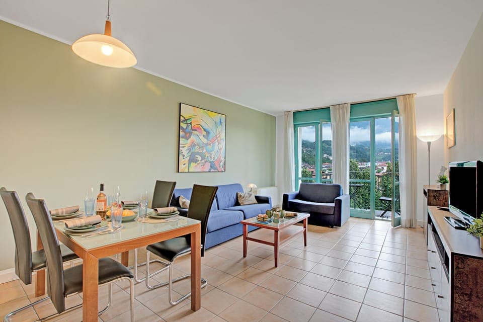 Living and dining room