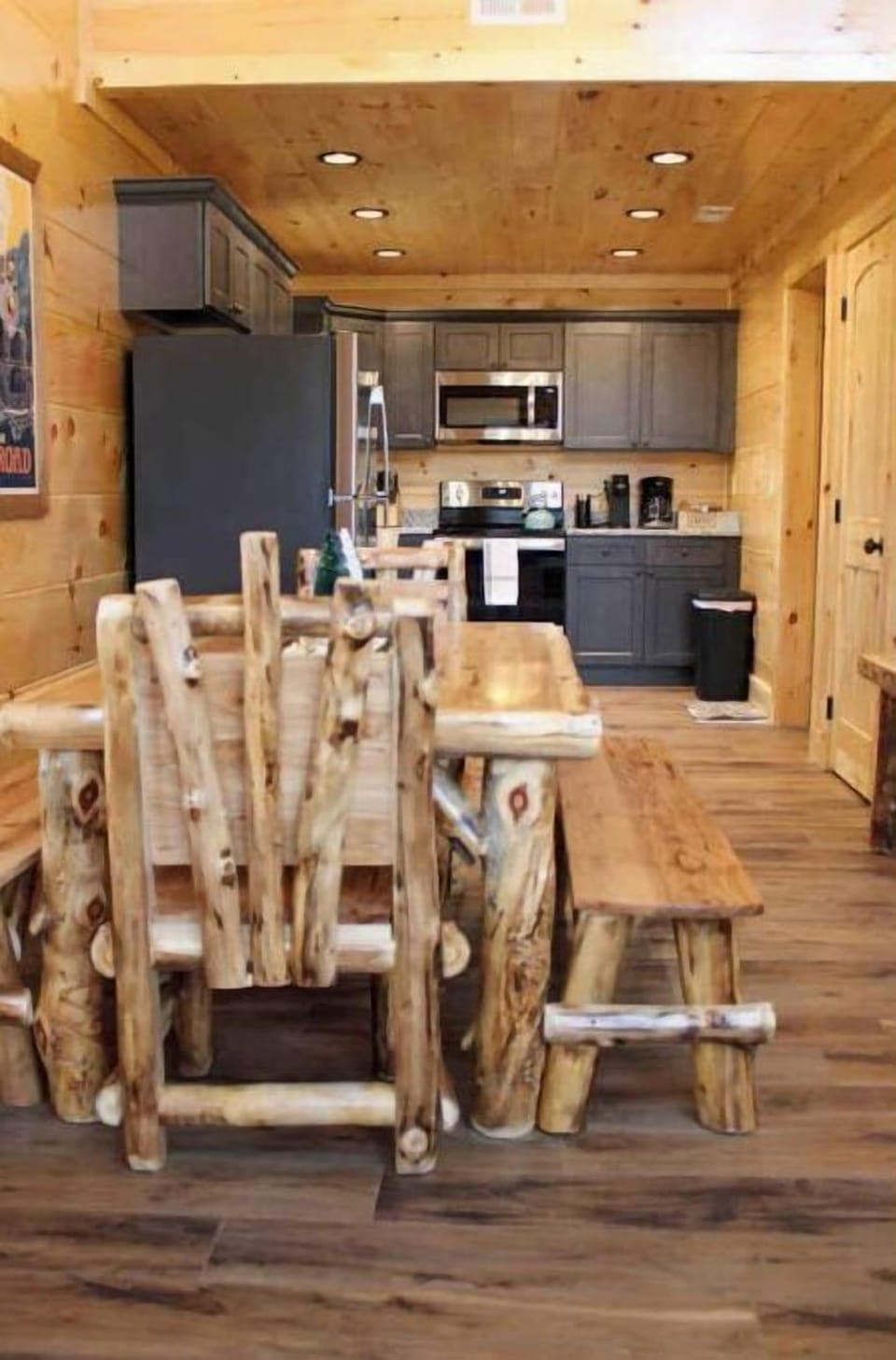 Check out this fully stocked kitchen 