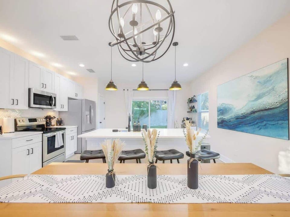 Dine in luxury!