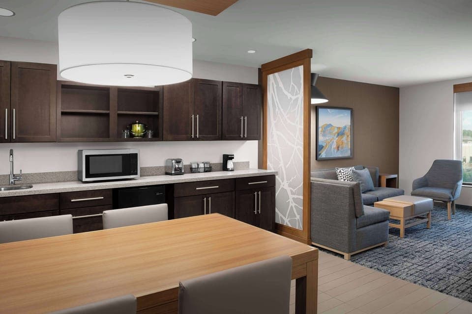 Suite, 1 Bedroom | Private kitchen | Mini-fridge, microwave, coffee/tea maker