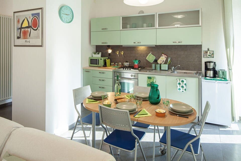 Kitchen, Living Room