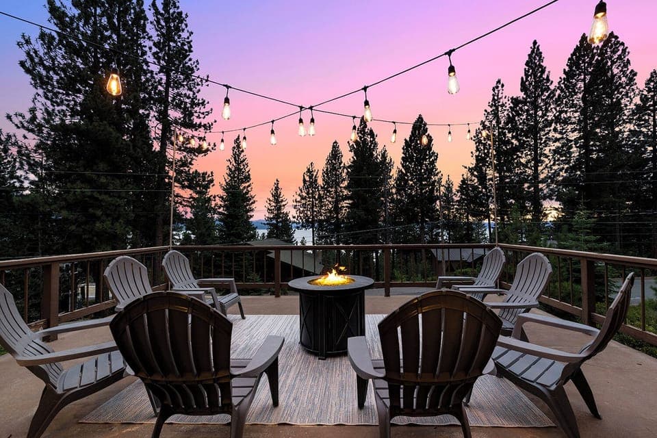 Lakeview deck at sunset – space to gather and unwind.