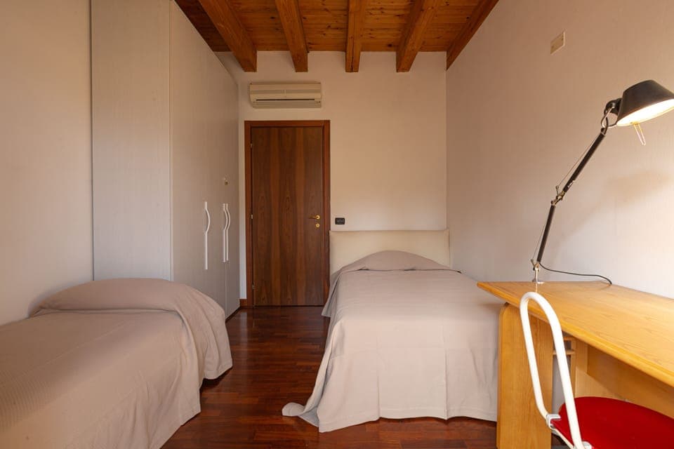 Comfort Apartment | 2 bedrooms, Egyptian cotton sheets, premium bedding, memory foam beds