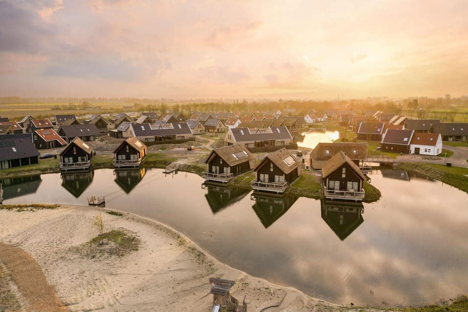 Immediate Surroundings [summer] (<1 km)