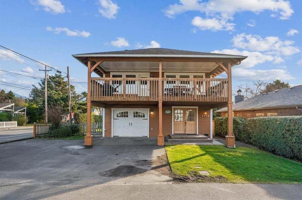 Exterior View of Sea Salt