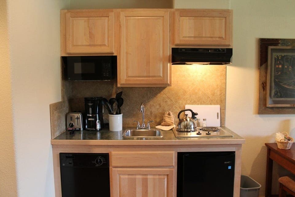 Studio Kitchenette