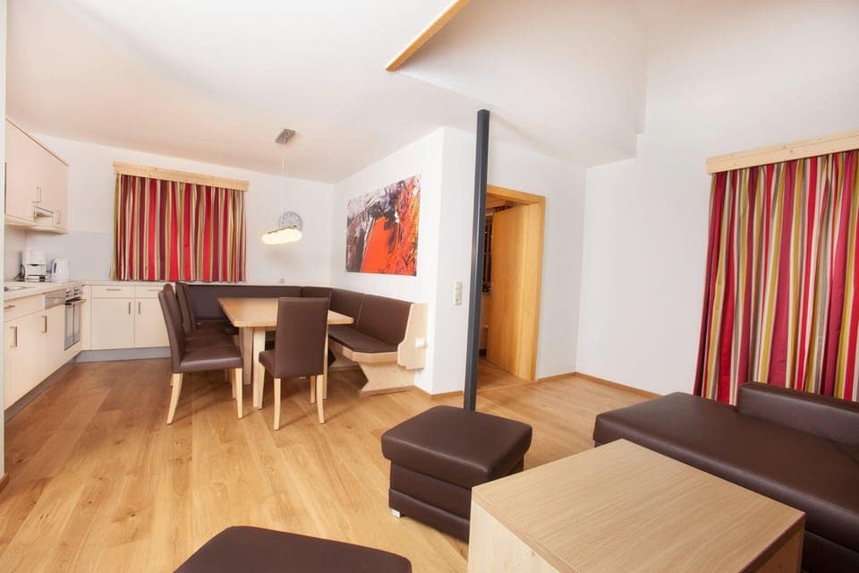 Apartment | Living room