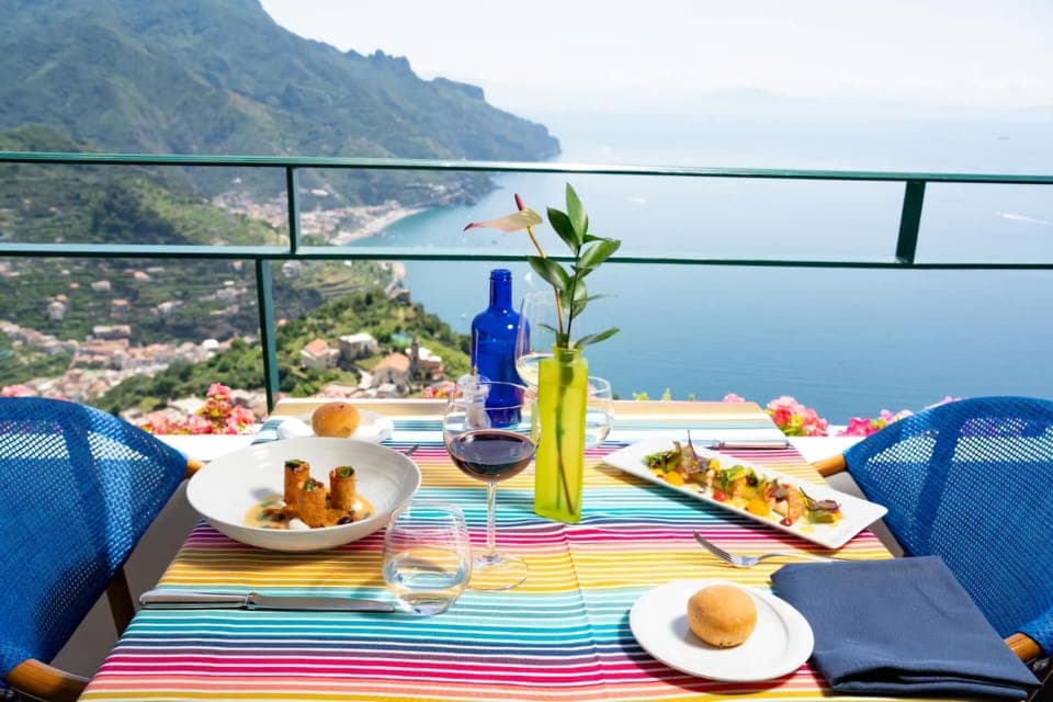 Lunch and dinner served