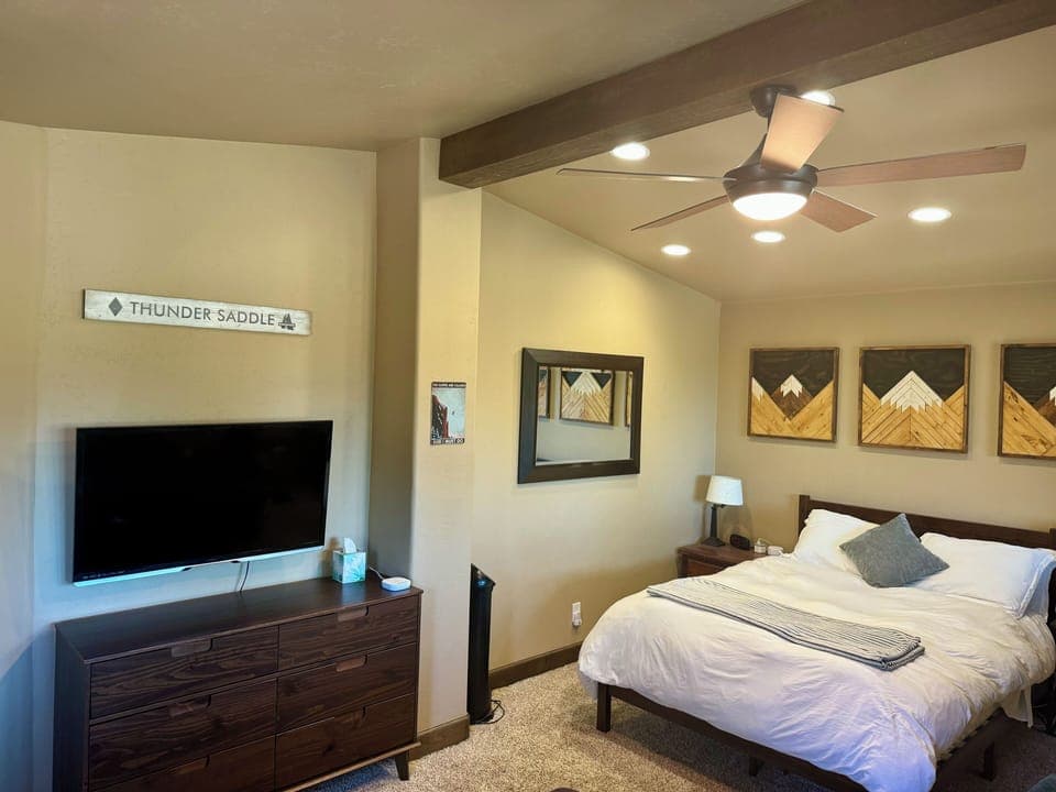 Third Bedroom with smart TV