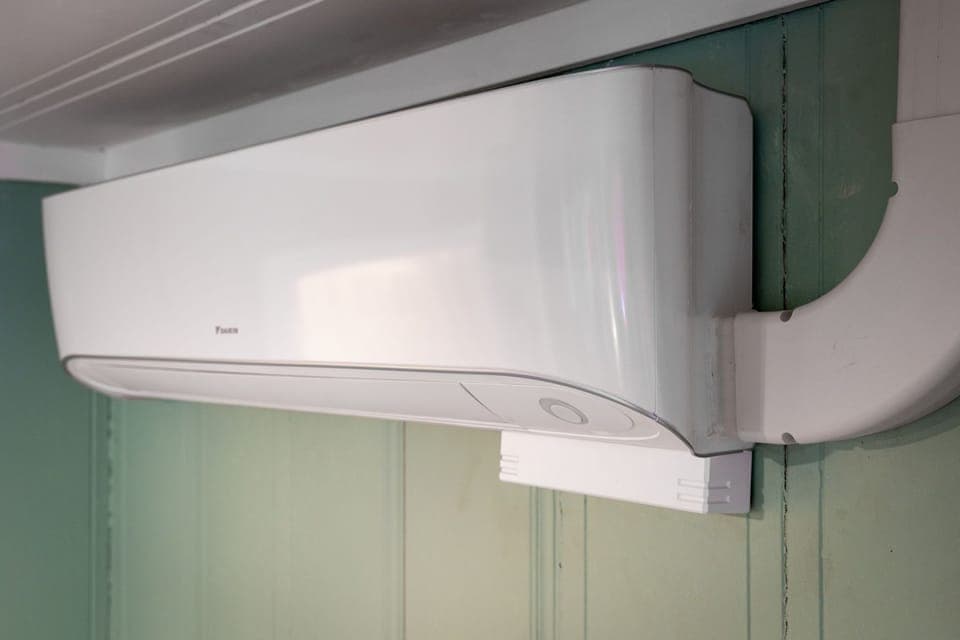 This property is warmed and cooled by new heat pump!