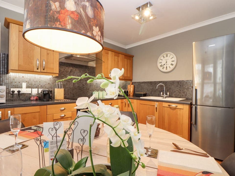 Fridge, dishwasher, electric kettle, toaster