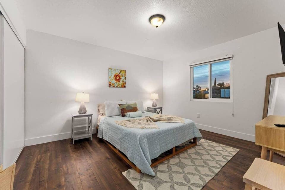 7efa5057 a5d7 4c45 90e7 245376213aad