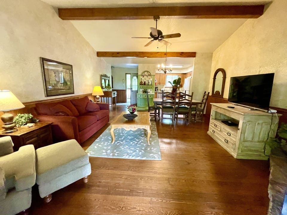 Furniture, Indoors, Living Room, Floor, Flooring