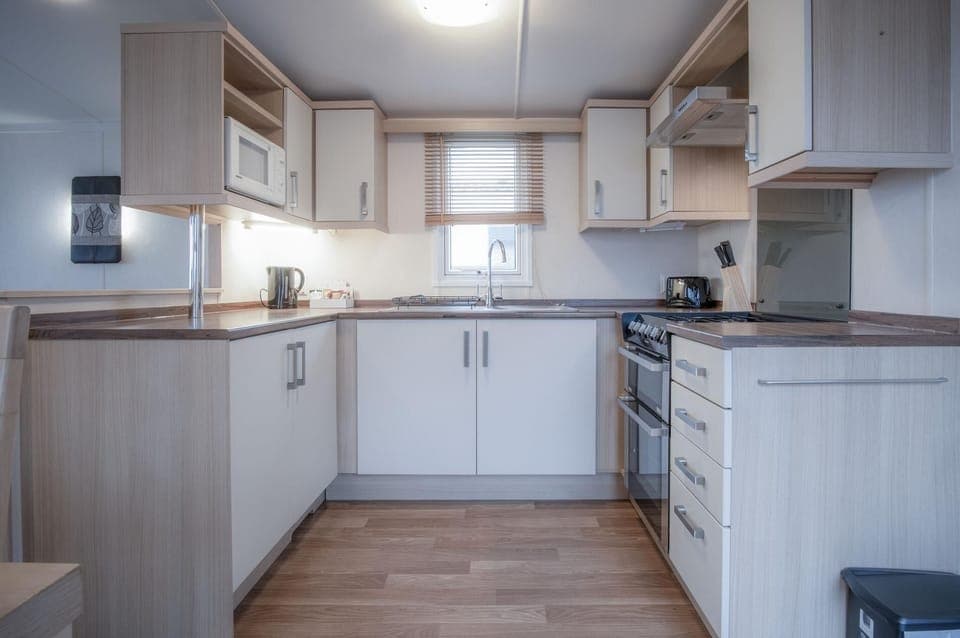 Ty Moselle 12 - 2 Bedroom Holiday Home - Amroth (13868)