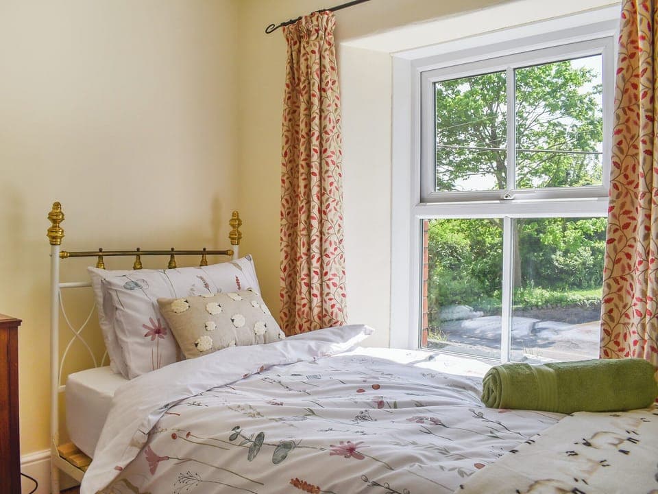 Single bedroom | Poplar Farm Cottage, Westbury-sub-Mendip