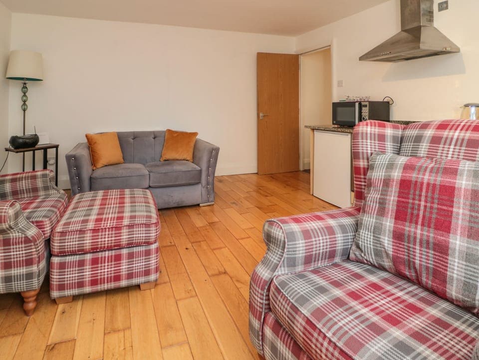 Cottage | Living area