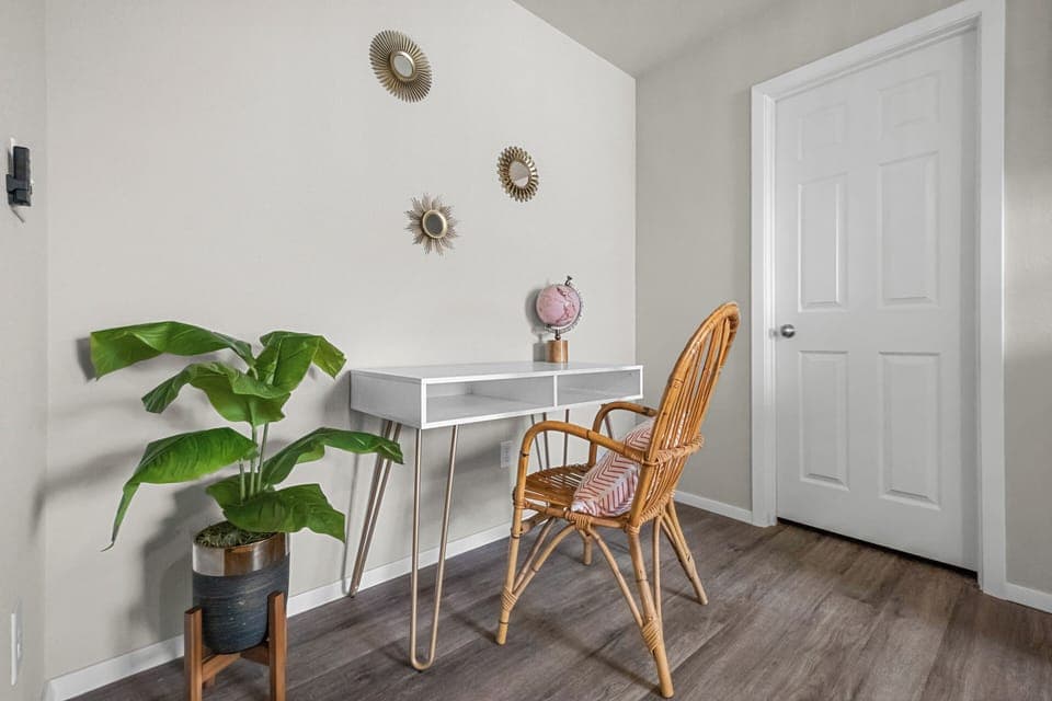 Dedicated work space in the primary bedroom!