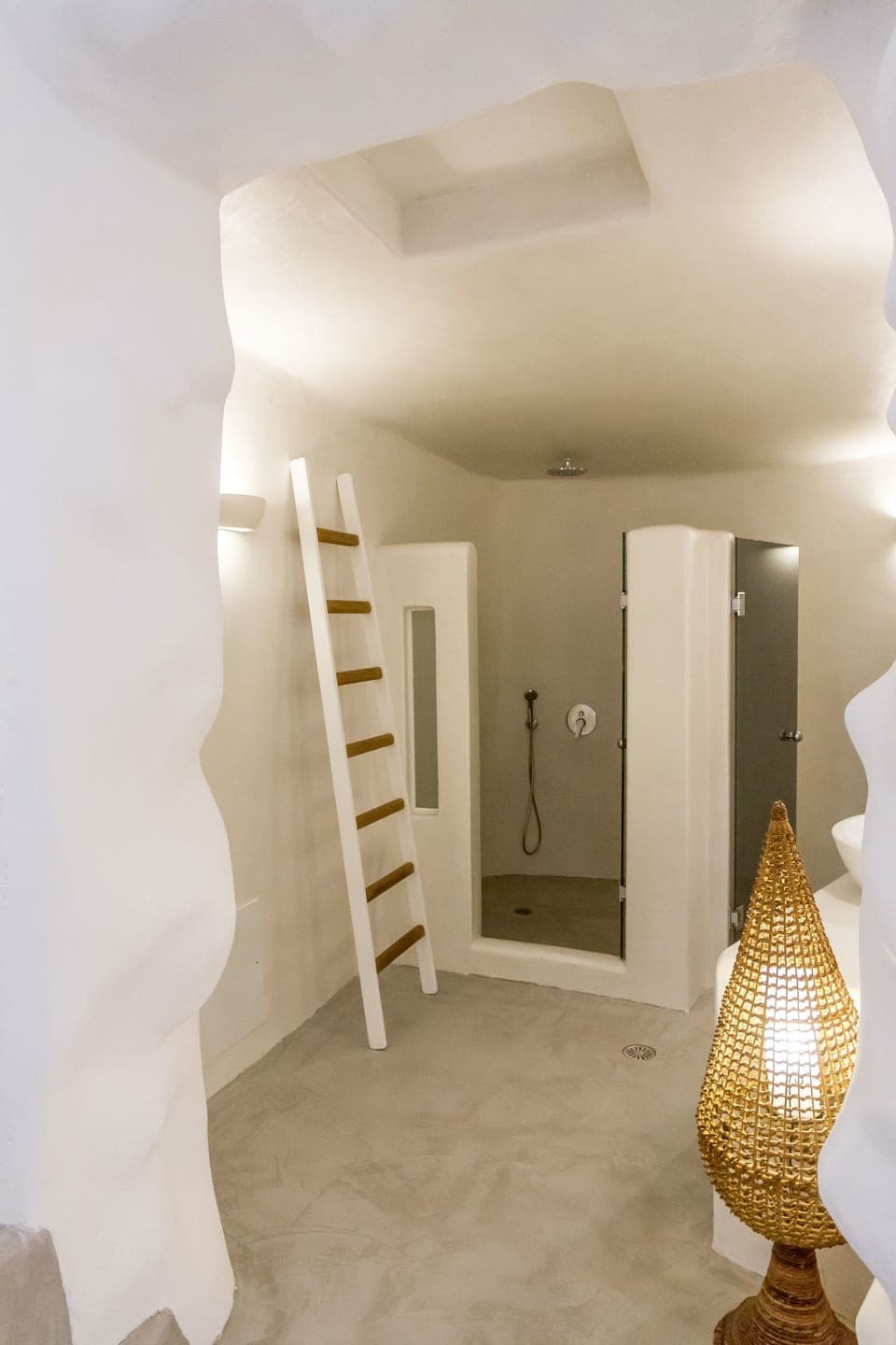 Grand Villa, Private Pool, Sea View | Minibar, in-room safe, individually decorated, individually furnished