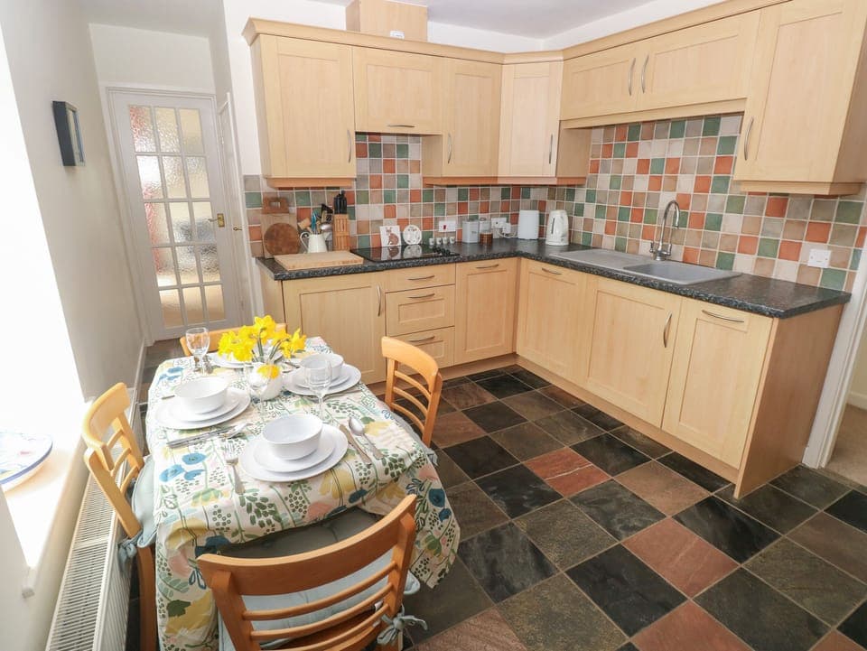 Fridge, dishwasher, electric kettle, toaster