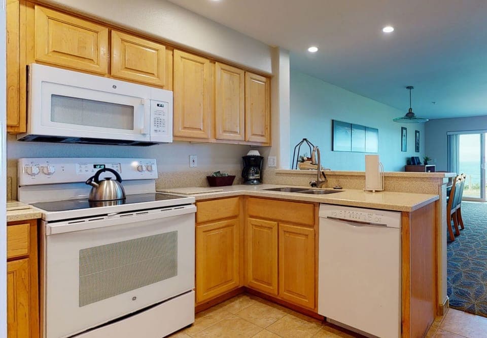 WhalePointe2BR-0804-005