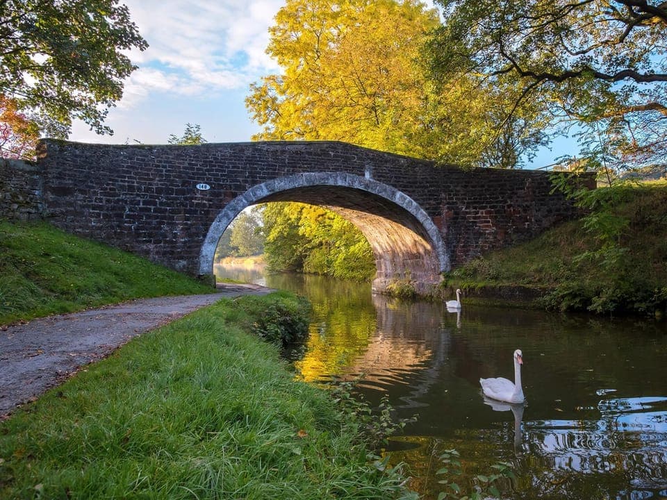 Leeds and Liverpool canal