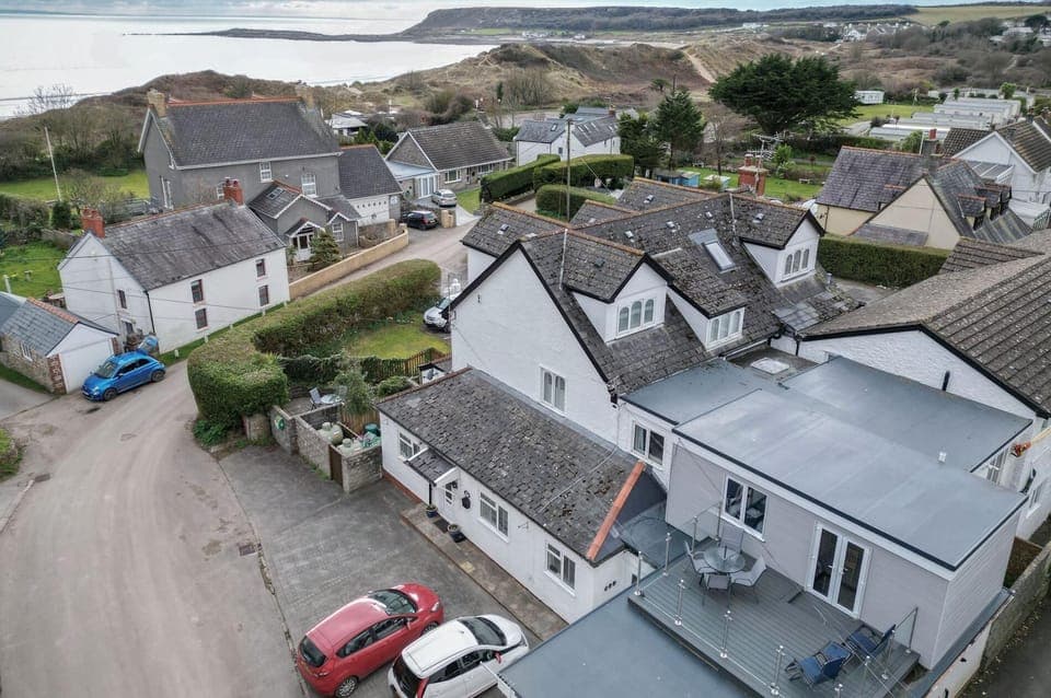 Sea Breeze Apt 2 - 2 Bedroom - Horton Beach (2689)