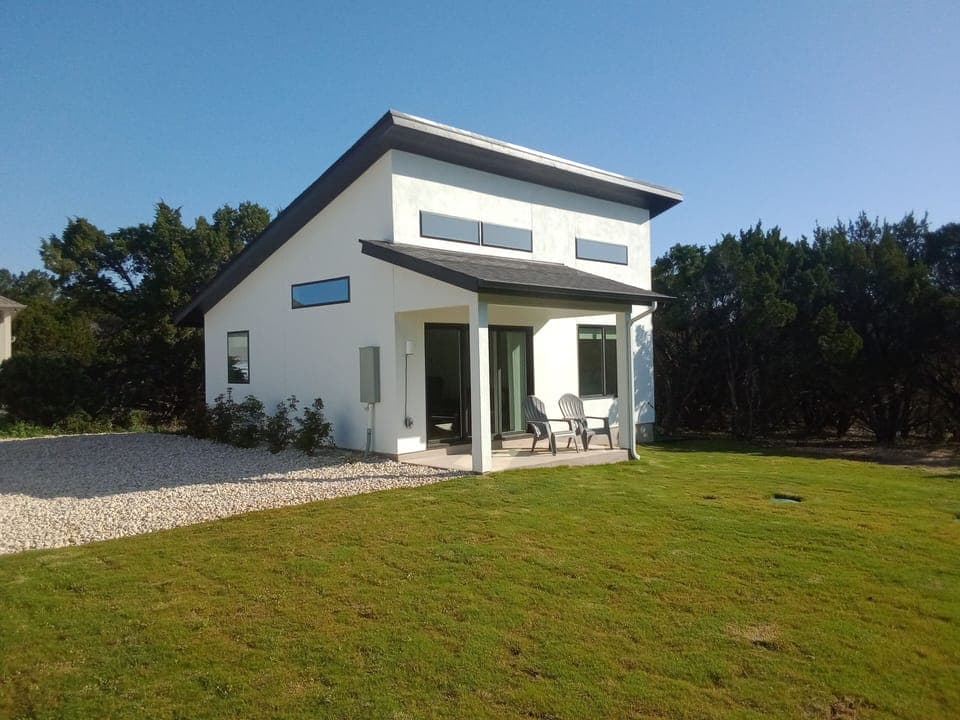 Parking area to the left