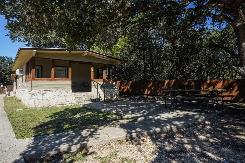 Front walkway entrance view
